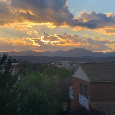 Casa Veuras Girona - Montiliviヴィラ エクステリア 写真