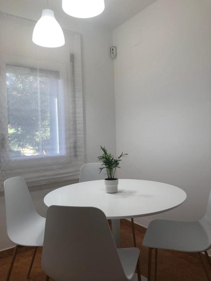 Casa Veuras Girona - Montiliviヴィラ エクステリア 写真