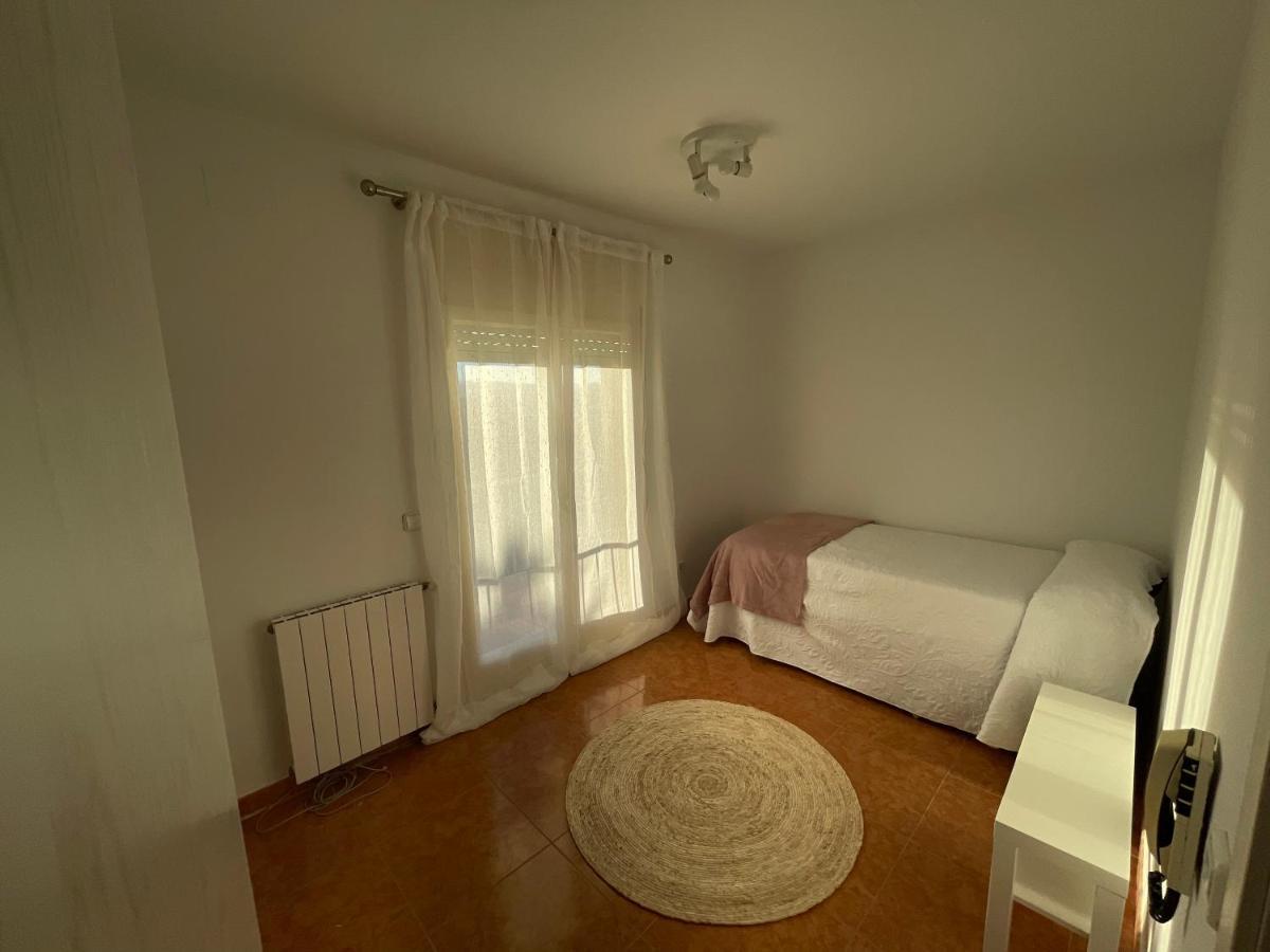 Casa Veuras Girona - Montiliviヴィラ エクステリア 写真