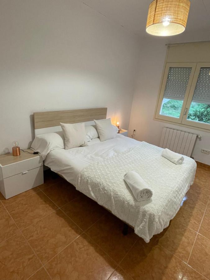 Casa Veuras Girona - Montiliviヴィラ エクステリア 写真